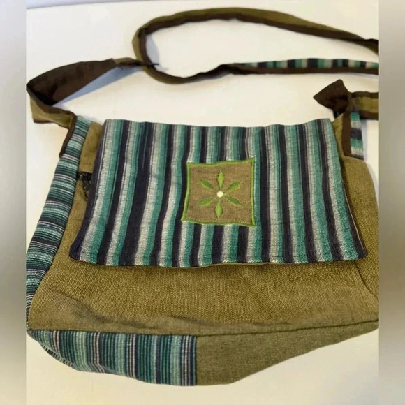 Flying high unisex cotton crossbody messenger bag - Picture 1 of 10